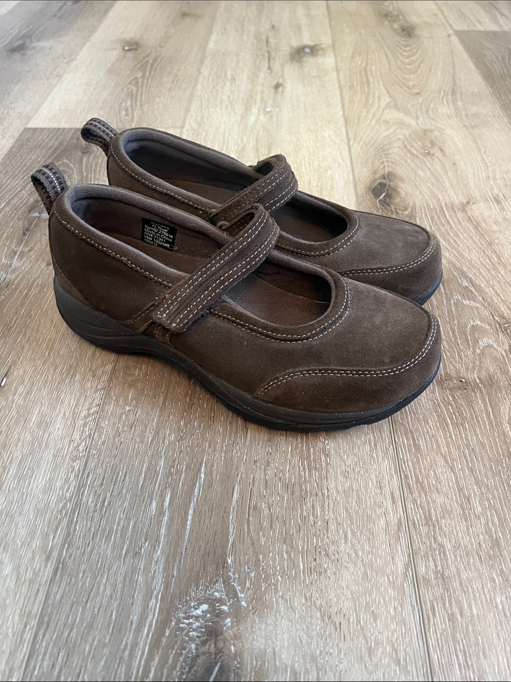 L.L. Bean - Brown Suede Mary Jane Flats, Velcro Closure, 7.5 Wide, Like New!